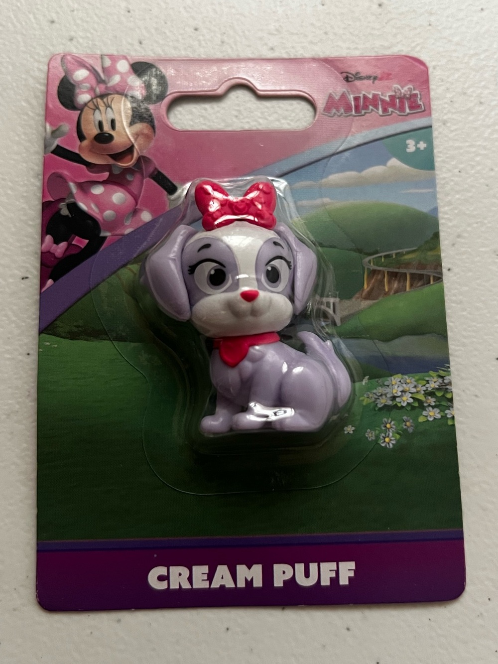 Disney Purple Puppy Figure with Pink Bow - Cream Puff